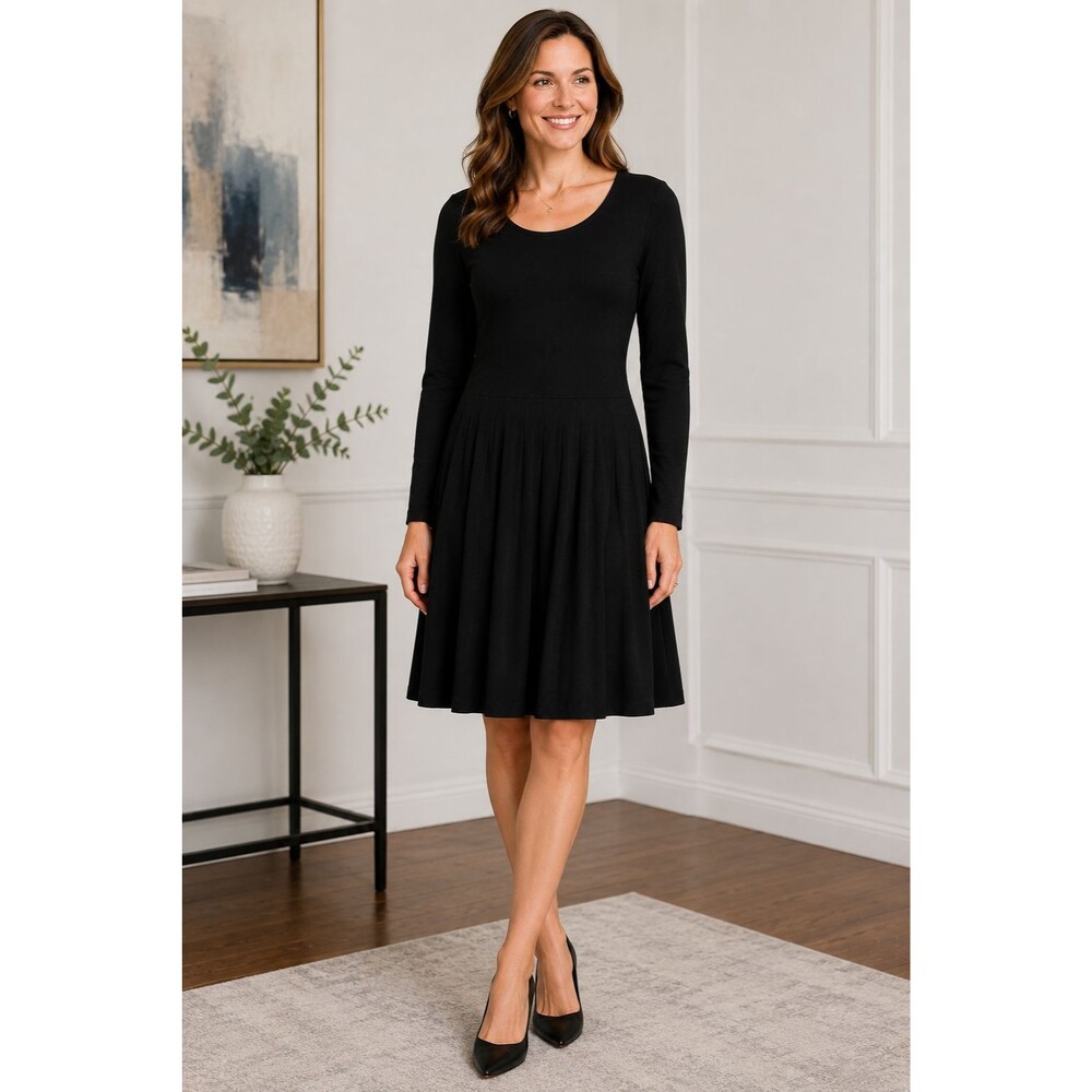 Talbots Women's LG Black Sweater Knit Dress Long Sleeve A-Line Pleated Knee